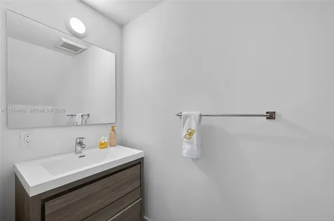 5467 W Oak Way Dania Beach FL 33314