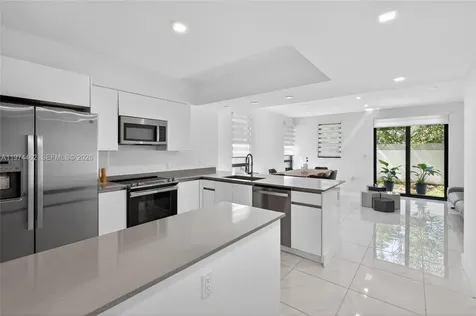 5467 W Oak Way Dania Beach FL 33314
