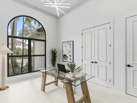 3303 W Stonebrook Circle Davie FL 33330