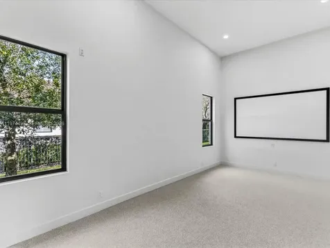 3303 W Stonebrook Circle Davie FL 33330