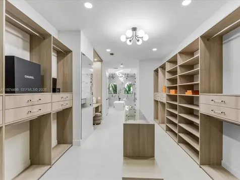 3303 W Stonebrook Circle Davie FL 33330