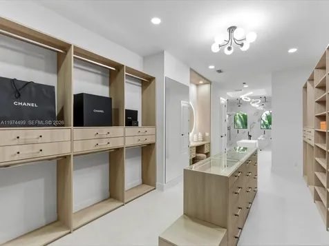 3303 W Stonebrook Circle Davie FL 33330