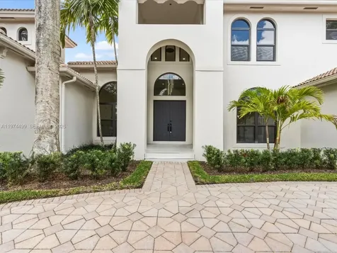 3303 W Stonebrook Circle Davie FL 33330