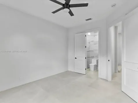 3303 W Stonebrook Circle Davie FL 33330