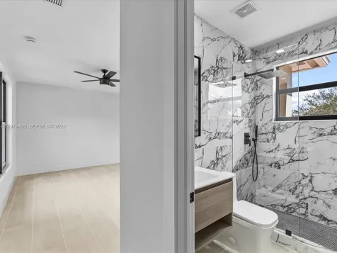 3303 W Stonebrook Circle Davie FL 33330