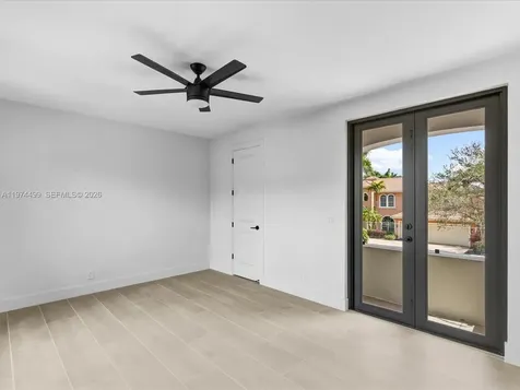 3303 W Stonebrook Circle Davie FL 33330