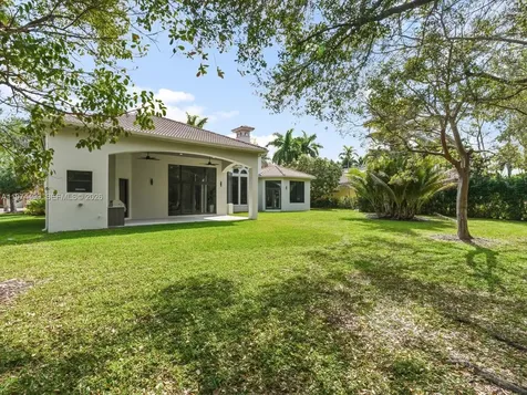 3303 W Stonebrook Circle Davie FL 33330