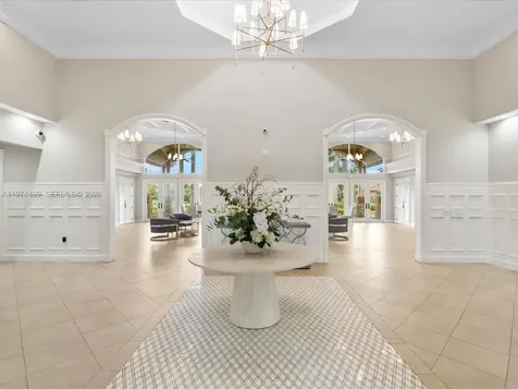 3303 W Stonebrook Circle Davie FL 33330