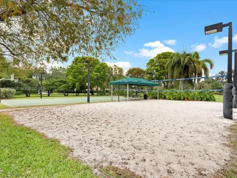 3303 W Stonebrook Circle Davie FL 33330