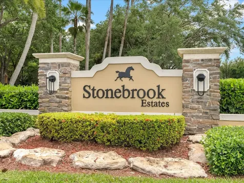 3303 W Stonebrook Circle Davie FL 33330