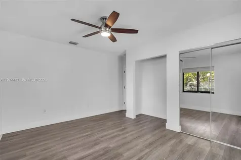 42 W 44th Street Hialeah FL 33012