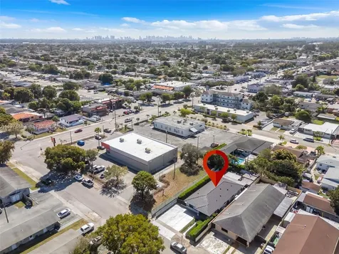 42 W 44th Street Hialeah FL 33012