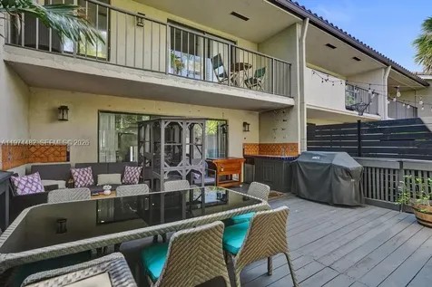 2723 NE 164th Street North Miami Beach FL 33160