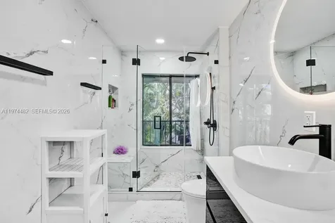 2723 NE 164th Street North Miami Beach FL 33160