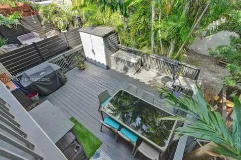 2723 NE 164th Street North Miami Beach FL 33160
