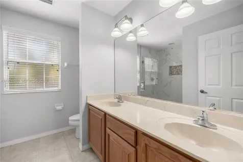 231 NE 28th Ave Unit 103 Ocala FL 34470