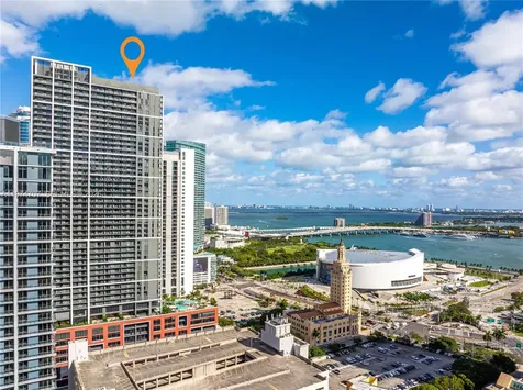 159 NE 6th Street Miami FL 33132