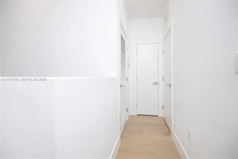 10366 NW 68th Terrace Doral FL 33178