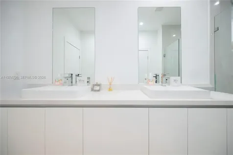 10366 NW 68th Terrace Doral FL 33178