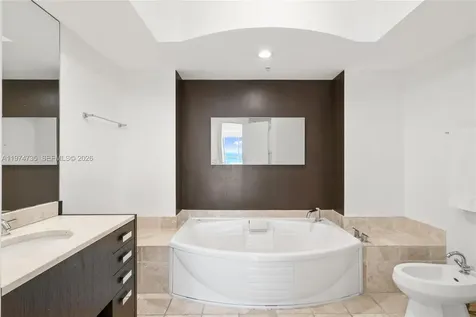 18201 Collins Avenue Sunny Isles Beach FL 33160