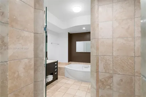 18201 Collins Avenue Sunny Isles Beach FL 33160