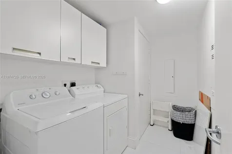 18201 Collins Avenue Sunny Isles Beach FL 33160
