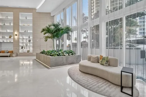 18201 Collins Avenue Sunny Isles Beach FL 33160