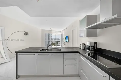 18201 Collins Avenue Sunny Isles Beach FL 33160