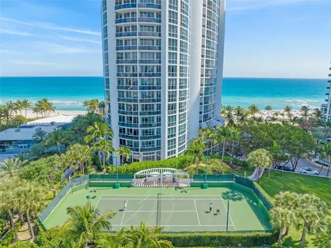 18201 Collins Avenue Sunny Isles Beach FL 33160