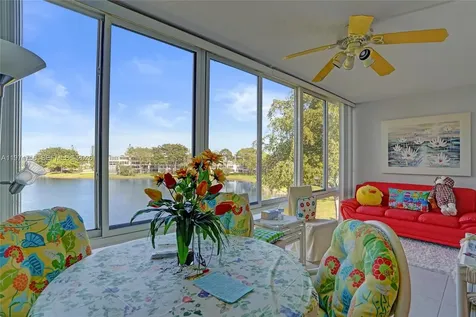 4079 Cambridge D Deerfield Beach FL 33442