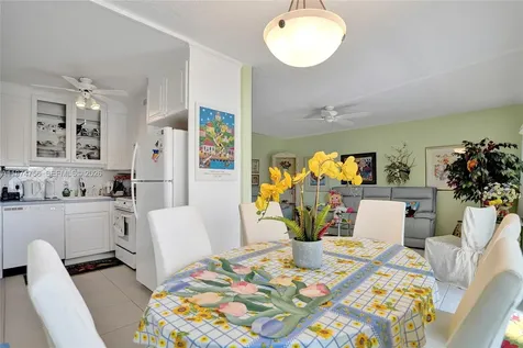 4079 Cambridge D Deerfield Beach FL 33442