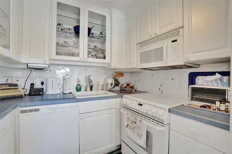 4079 Cambridge D Deerfield Beach FL 33442