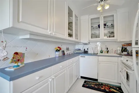 4079 Cambridge D Deerfield Beach FL 33442