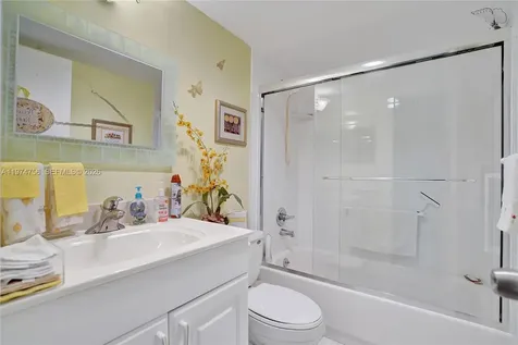 4079 Cambridge D Deerfield Beach FL 33442