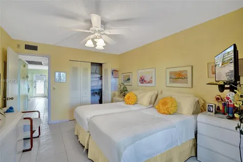 4079 Cambridge D Deerfield Beach FL 33442