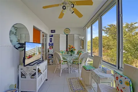 4079 Cambridge D Deerfield Beach FL 33442