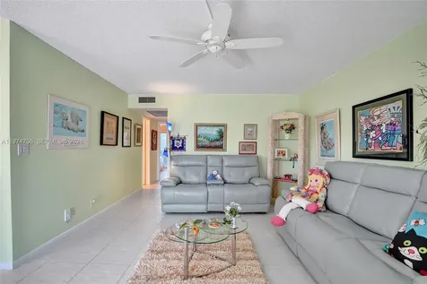 4079 Cambridge D Deerfield Beach FL 33442