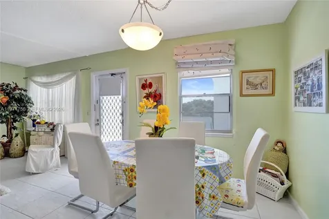 4079 Cambridge D Deerfield Beach FL 33442