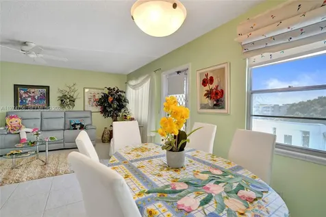 4079 Cambridge D Deerfield Beach FL 33442
