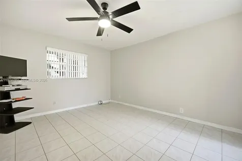 4270 NW 40th Street Lauderdale Lakes FL 33319