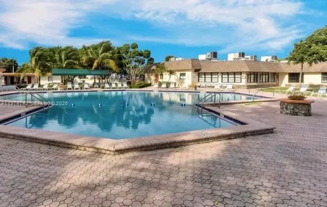 4270 NW 40th Street Lauderdale Lakes FL 33319