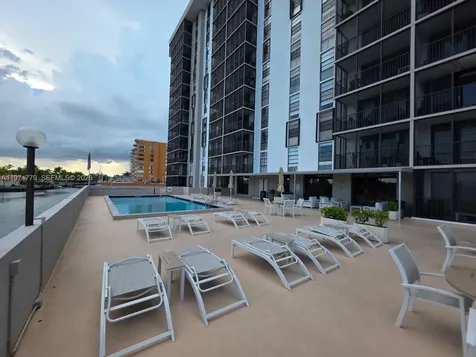 2500 NE 135th Street North Miami FL 33181