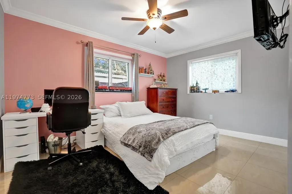 4925 Tyler Street Hollywood FL 33021