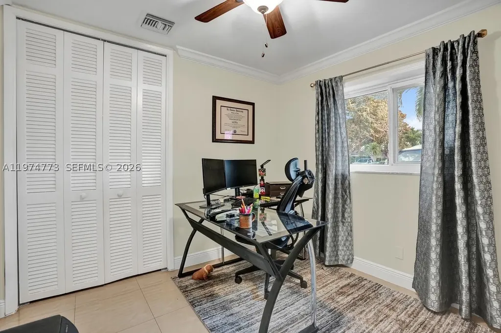 4925 Tyler Street Hollywood FL 33021