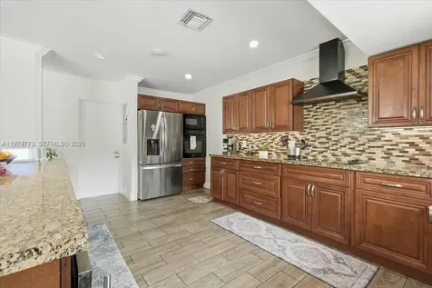 4925 Tyler Street Hollywood FL 33021