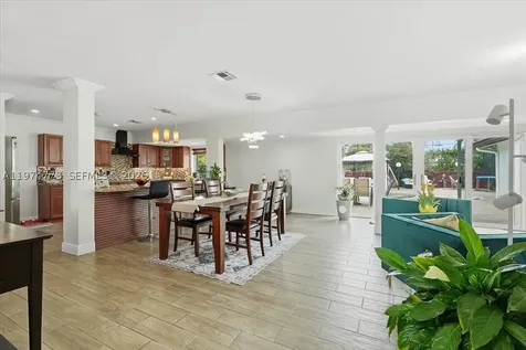 4925 Tyler Street Hollywood FL 33021