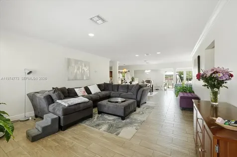 4925 Tyler Street Hollywood FL 33021