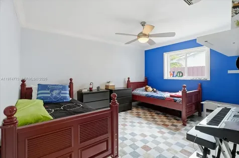 4925 Tyler Street Hollywood FL 33021