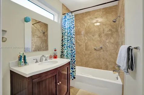4925 Tyler Street Hollywood FL 33021