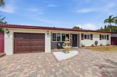 4925 Tyler Street Hollywood FL 33021